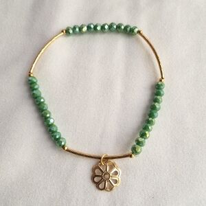 Green Beaded Bracelet with Gold Flower Charm
